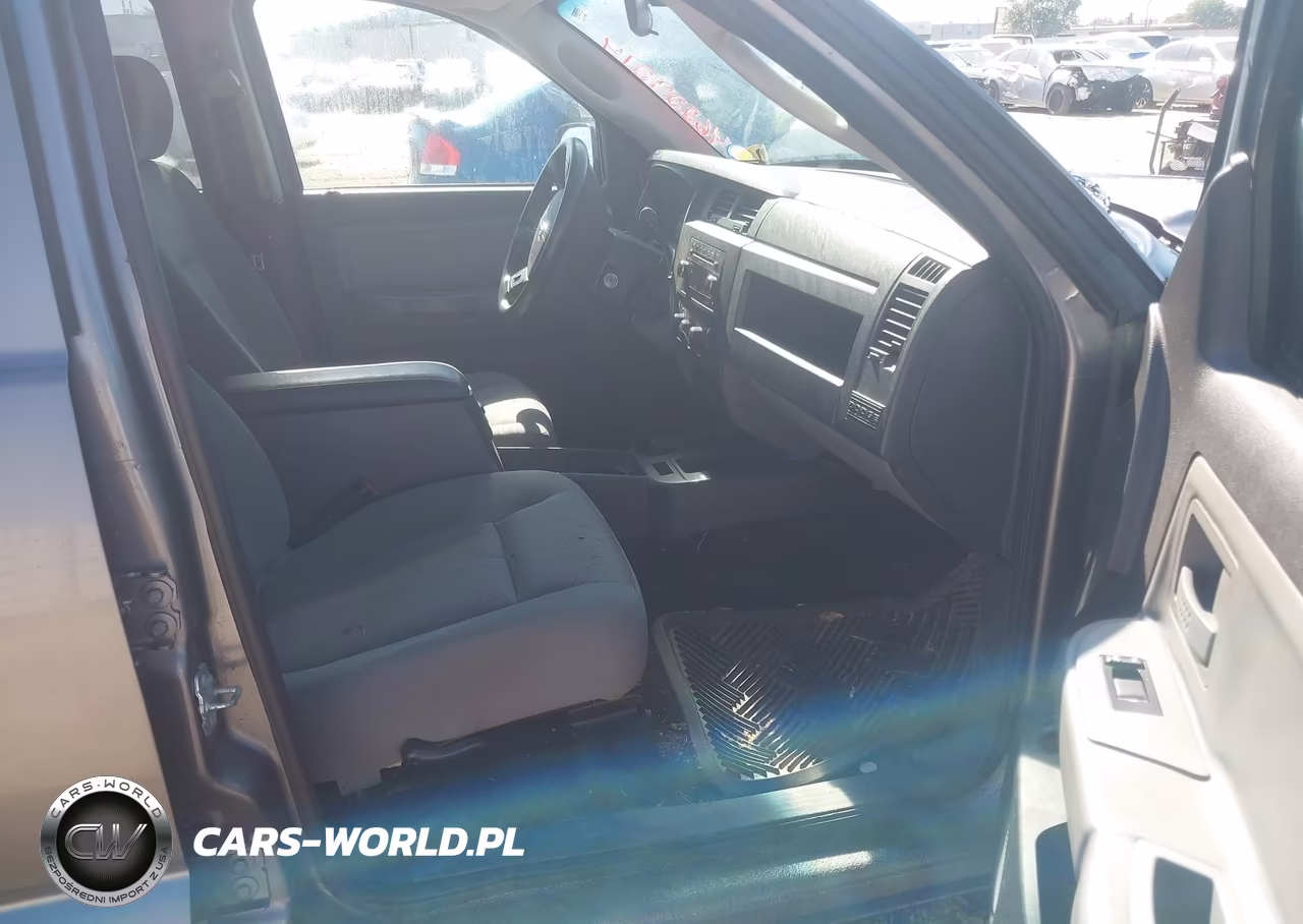 2009 Dodge Dakota Sxt VIN:1D7HW38P89S814358 - 5