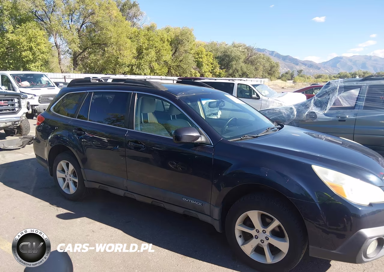 2014 Subaru Outback 2.5I Premium VIN:4S4BRBDC2E3207554 - 13