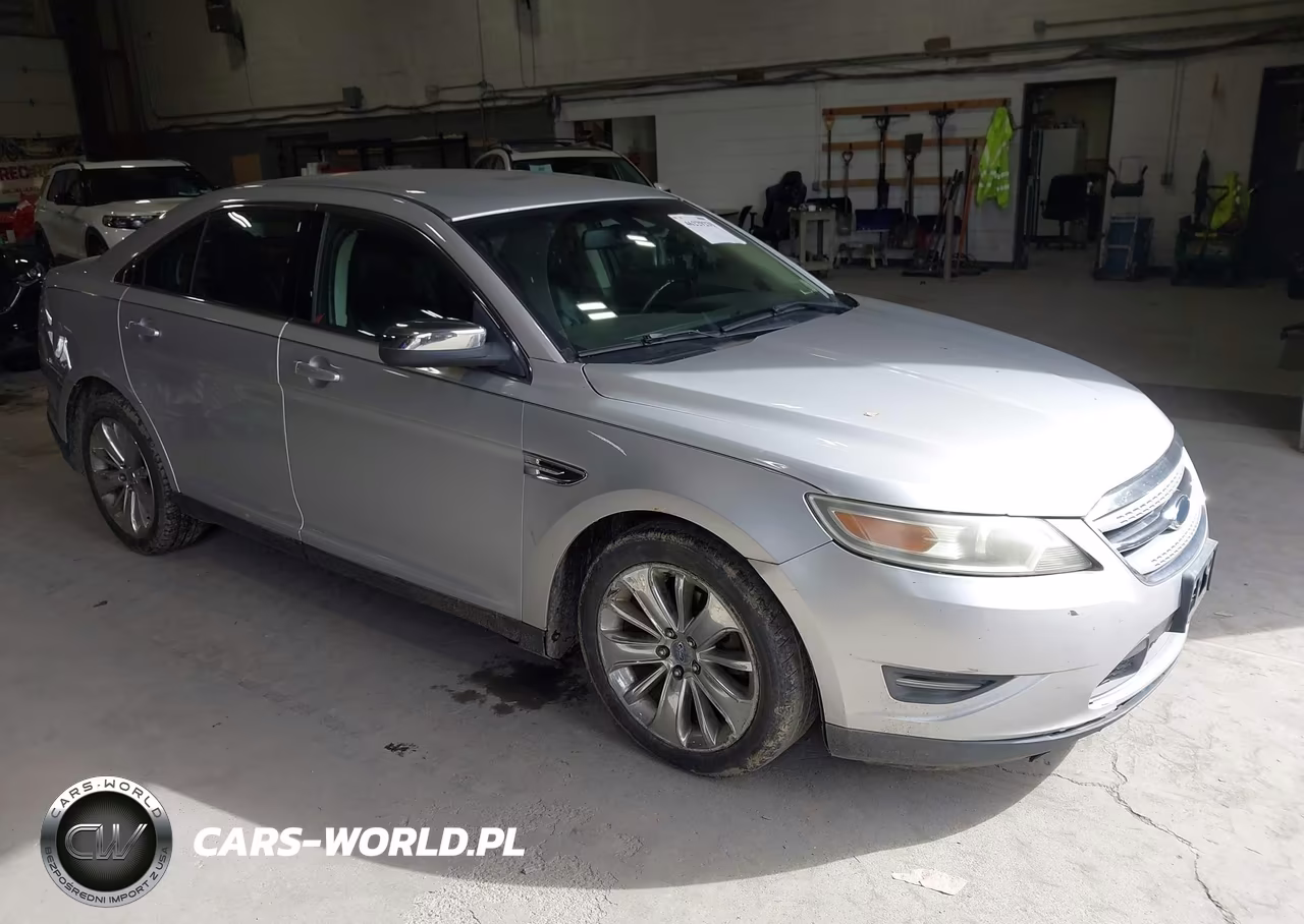 2010 Ford Taurus Limited