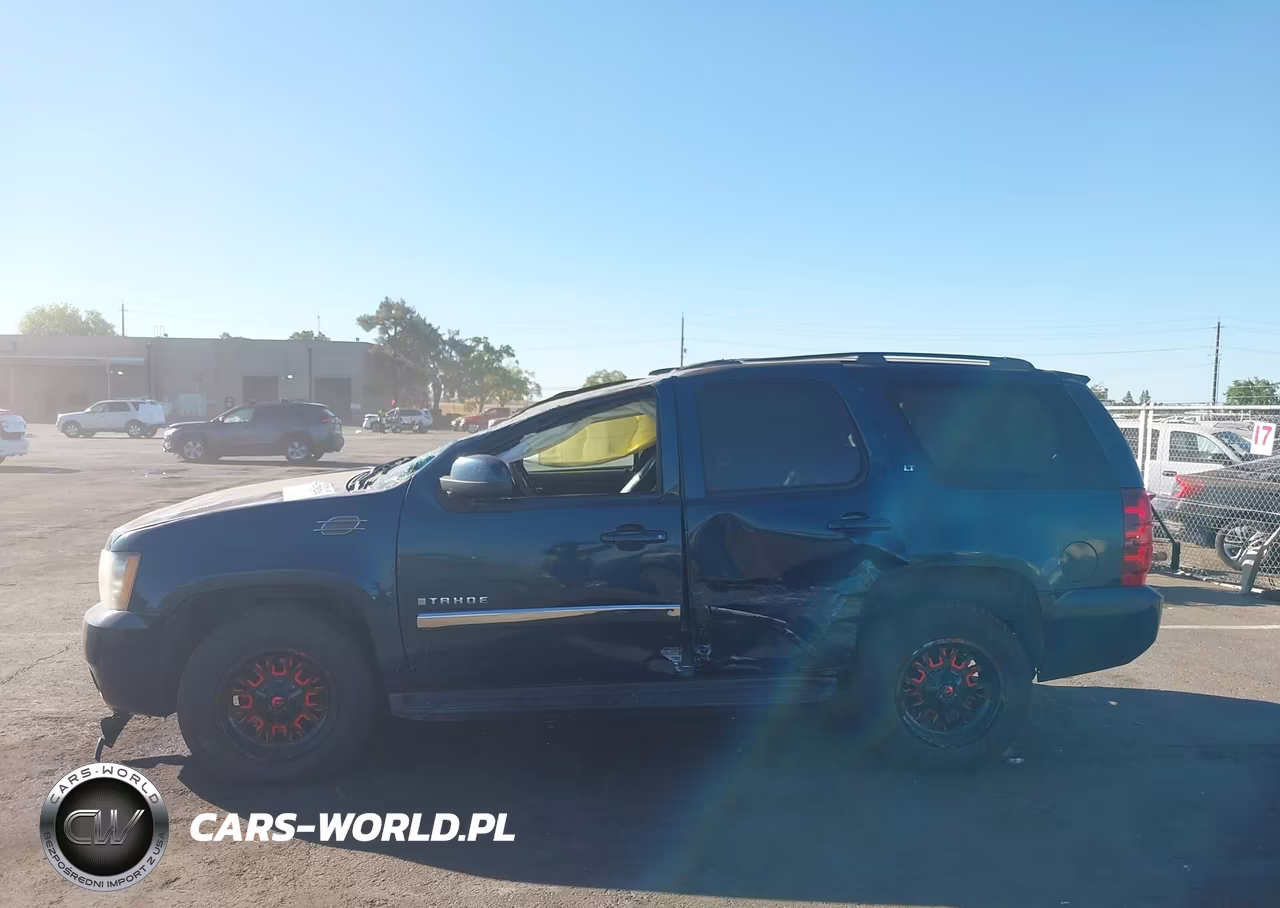 2007 Chevrolet Tahoe Lt VIN:1GNFC13J17R385724 - 13