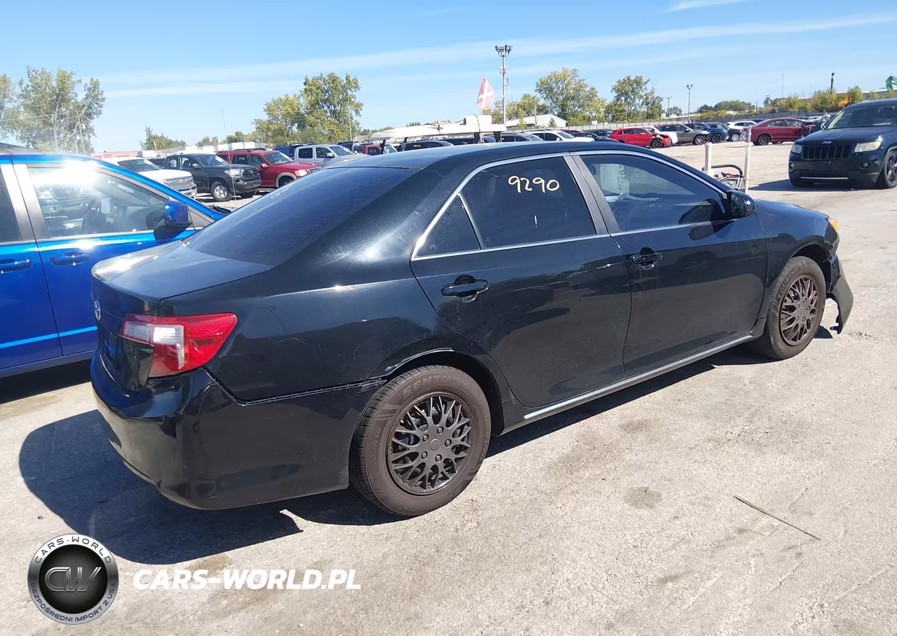2012 Toyota Camry Le VIN:4T1BF1FK7CU109313 - 4