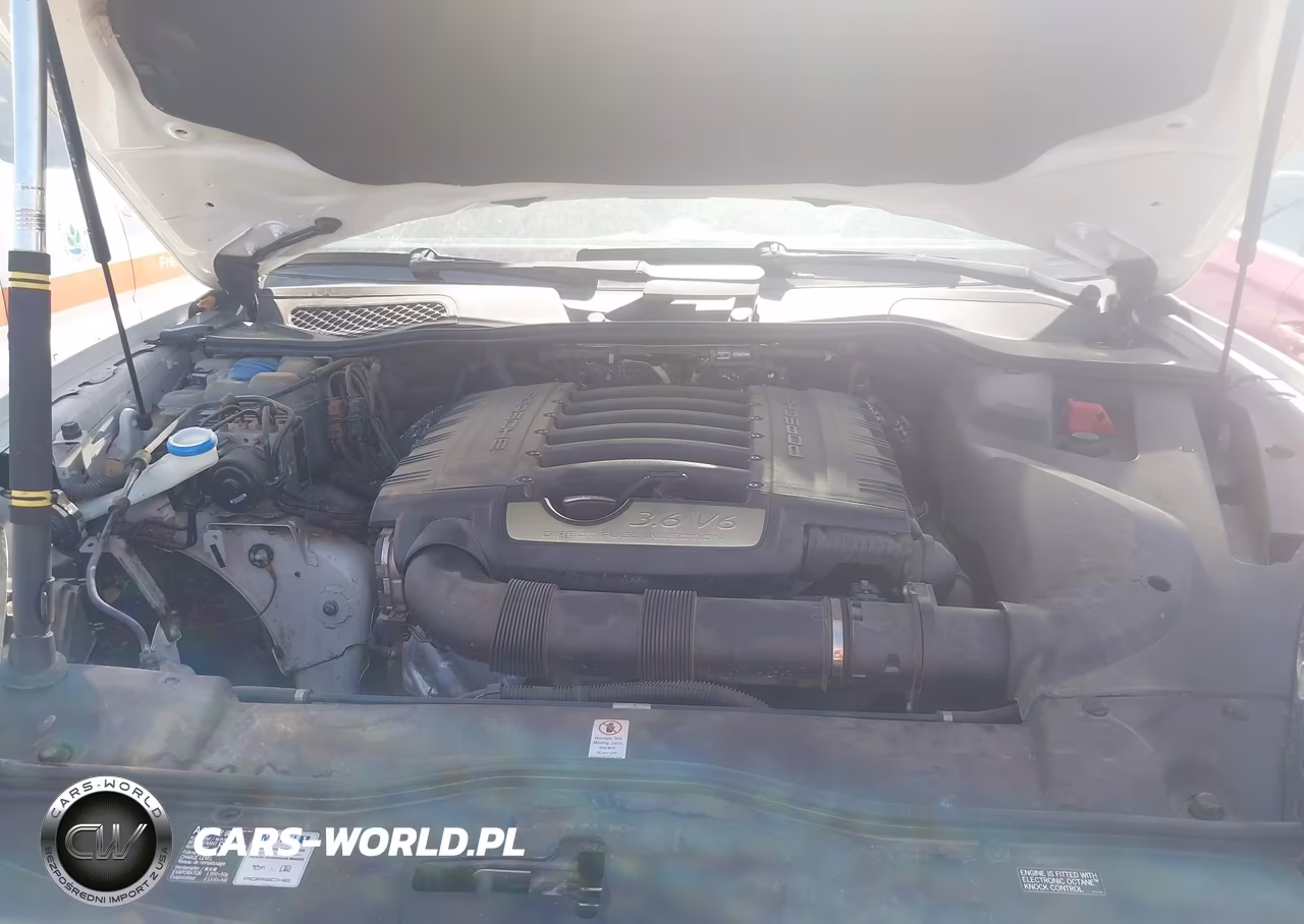 2016 Porsche Cayenne VIN:WP1AA2A20GLA06479 - 10