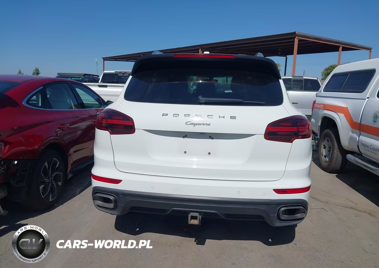 2016 Porsche Cayenne VIN:WP1AA2A20GLA06479 - 16
