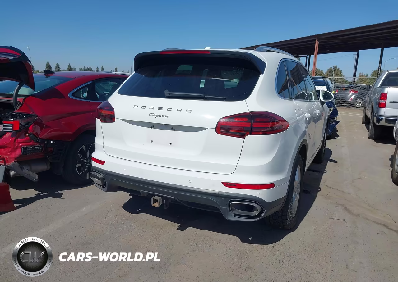2016 Porsche Cayenne VIN:WP1AA2A20GLA06479 - 4