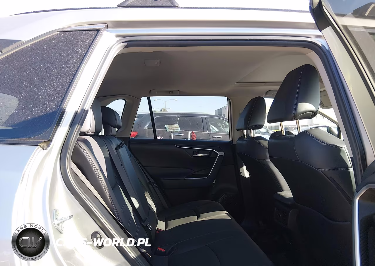 2024 Toyota Rav4 Xle Premium VIN:2T3C1RFV4RC278749 - 8