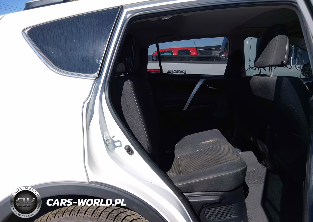 2018 Toyota Rav4 Hybrid Xle VIN:JTMRJREV9JD203668 - 8