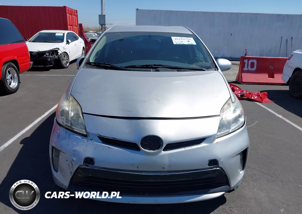 2013 Toyota Prius Two VIN:JTDKN3DU1D0347819 - 12