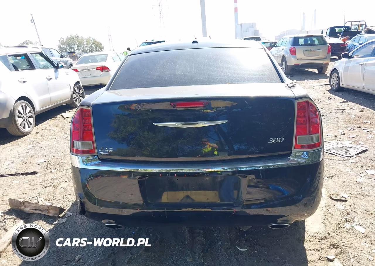 2012 Chrysler 300 Limited VIN:2C3CCACG7CH249466 - 16
