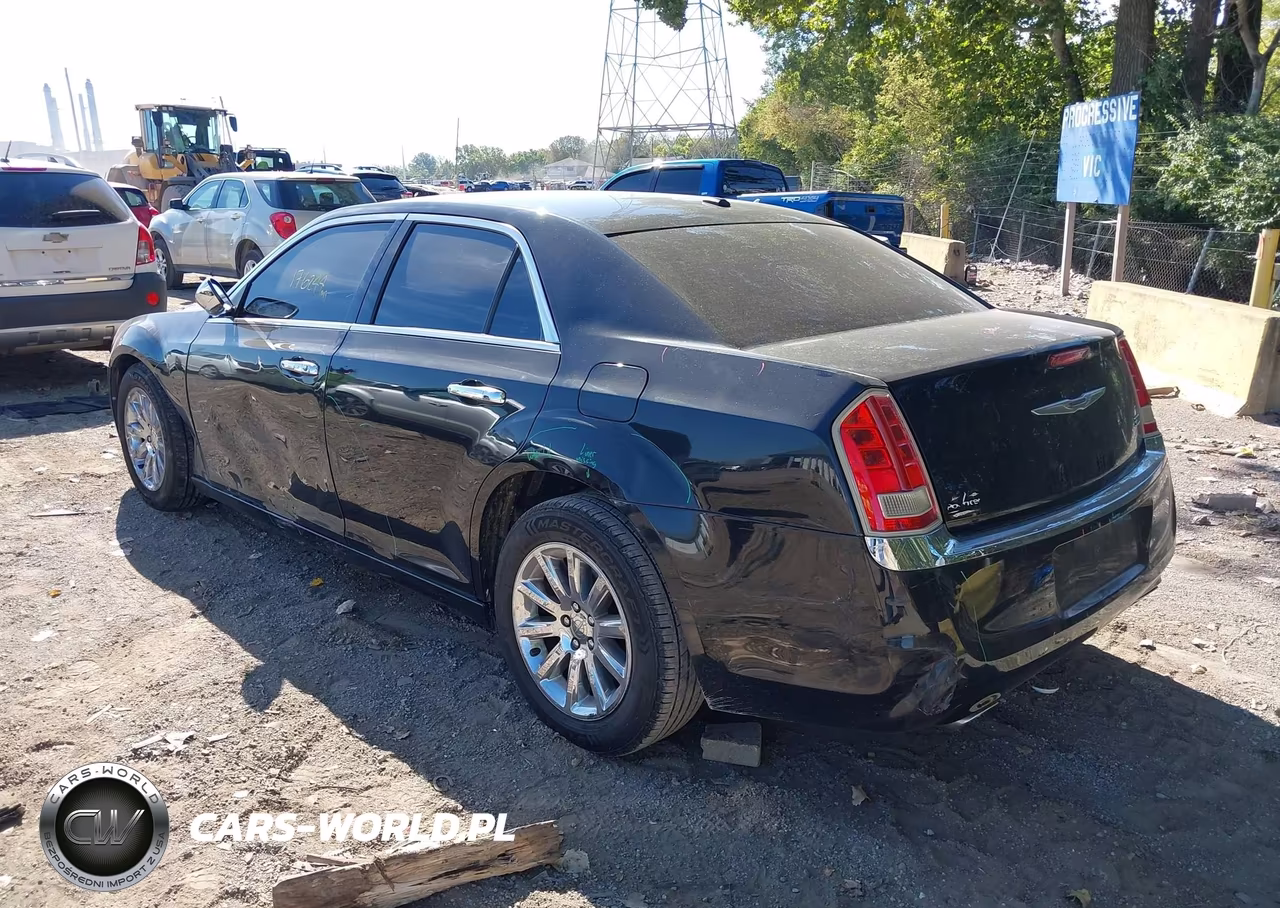 2012 Chrysler 300 Limited VIN:2C3CCACG7CH249466 - 6