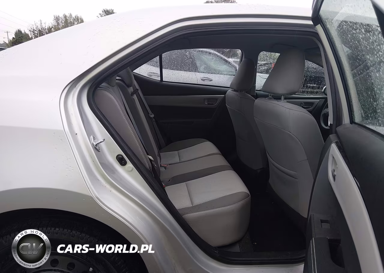 2018 Toyota Corolla Le VIN:2T1BURHE6JC091087 - 8