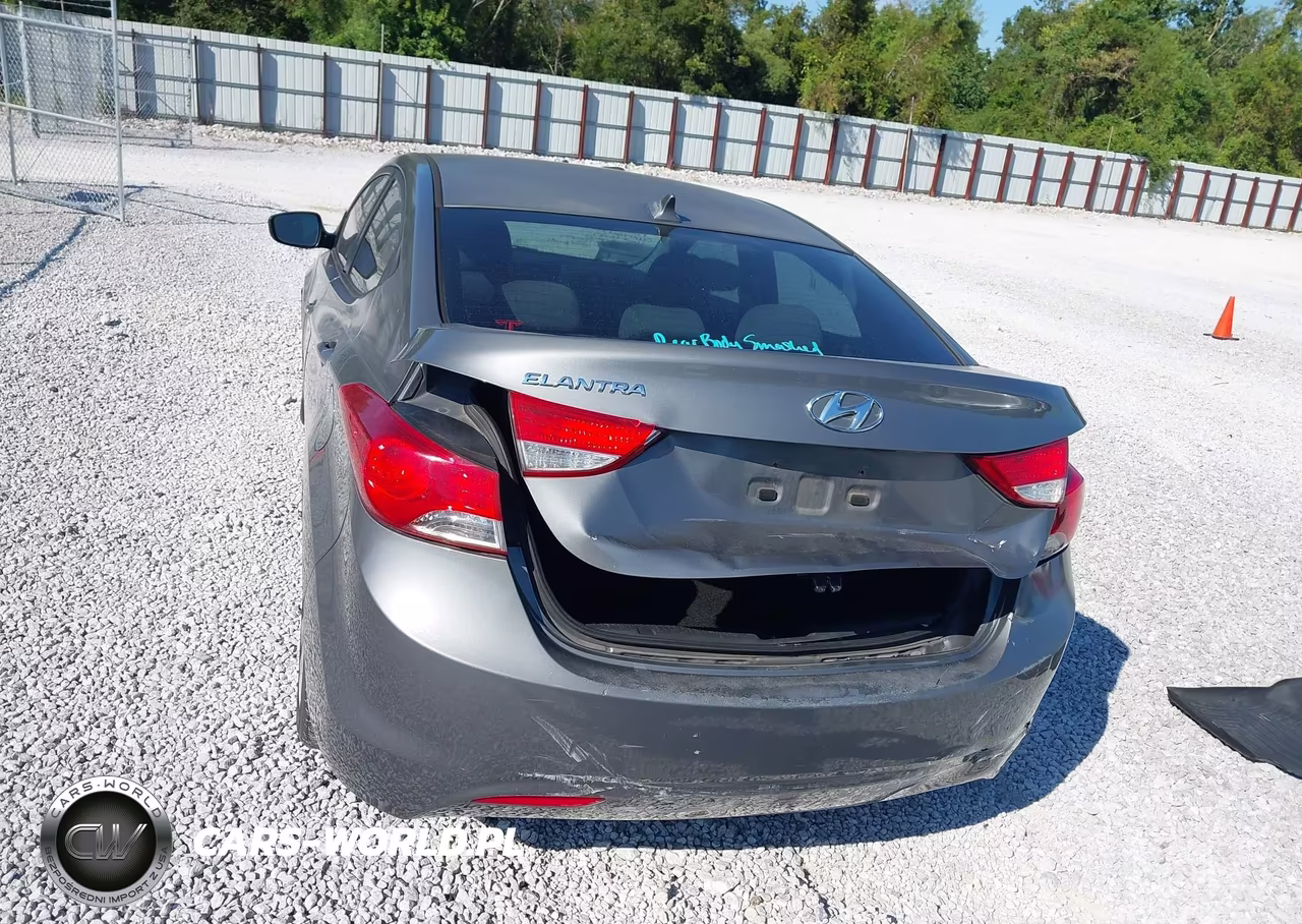 2013 Hyundai Elantra Gls VIN:5NPDH4AE8DH190411 - 16