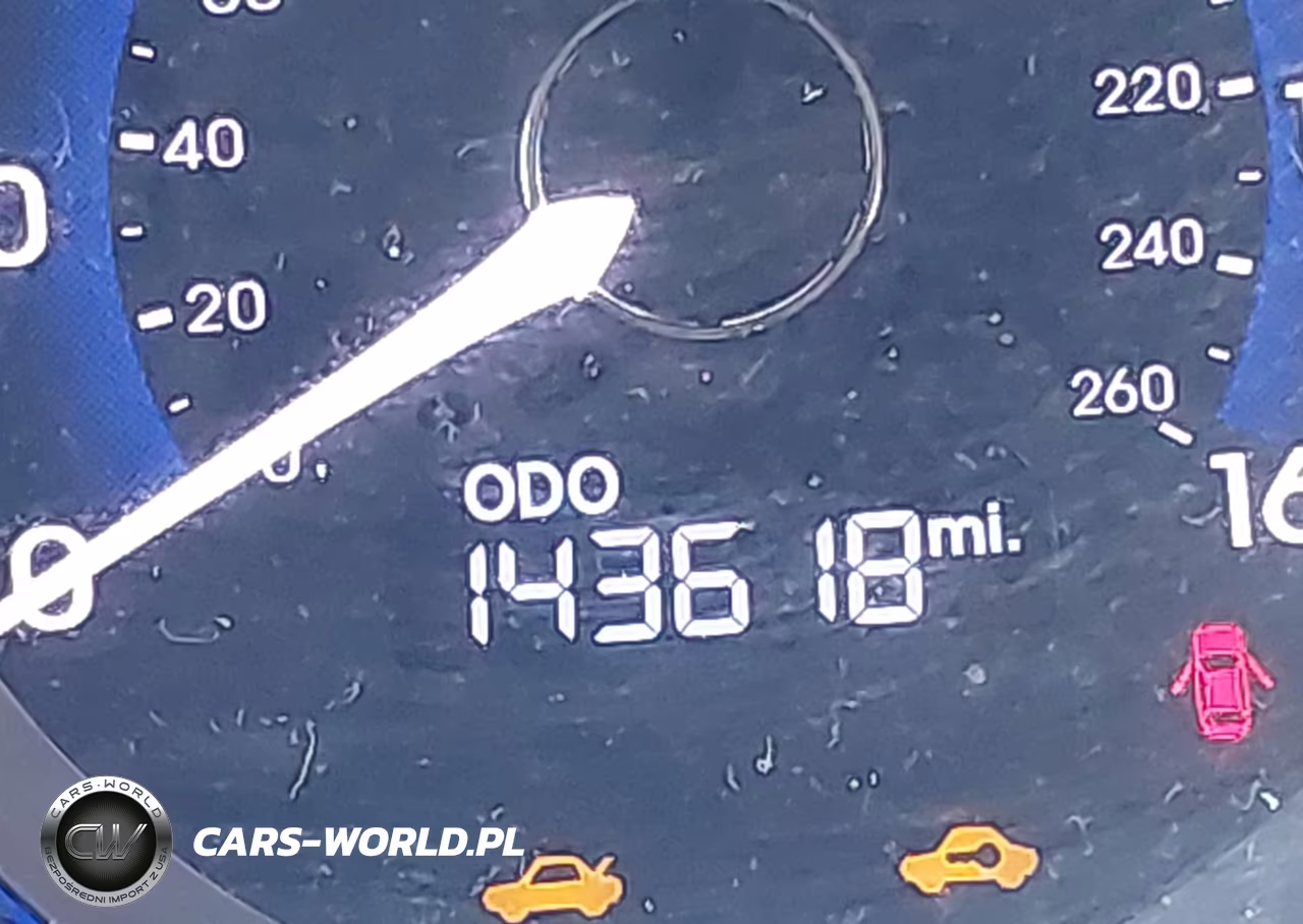 2015 Hyundai Sonata Hybrid VIN:KMHEC4A47FA137070 - 15