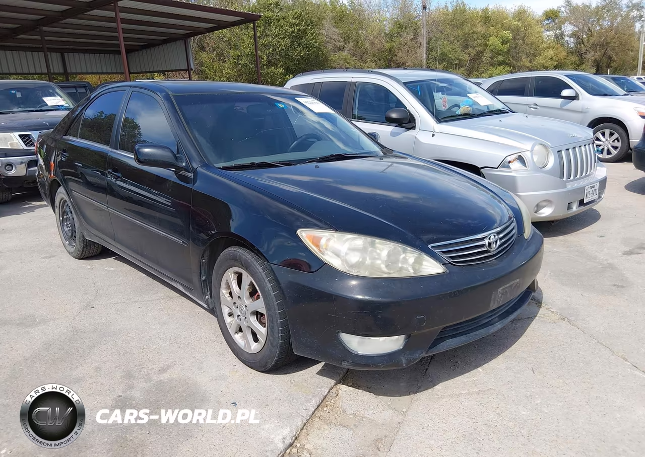 2005 Toyota Camry Xle V6 – zdjęcie 1 z 16