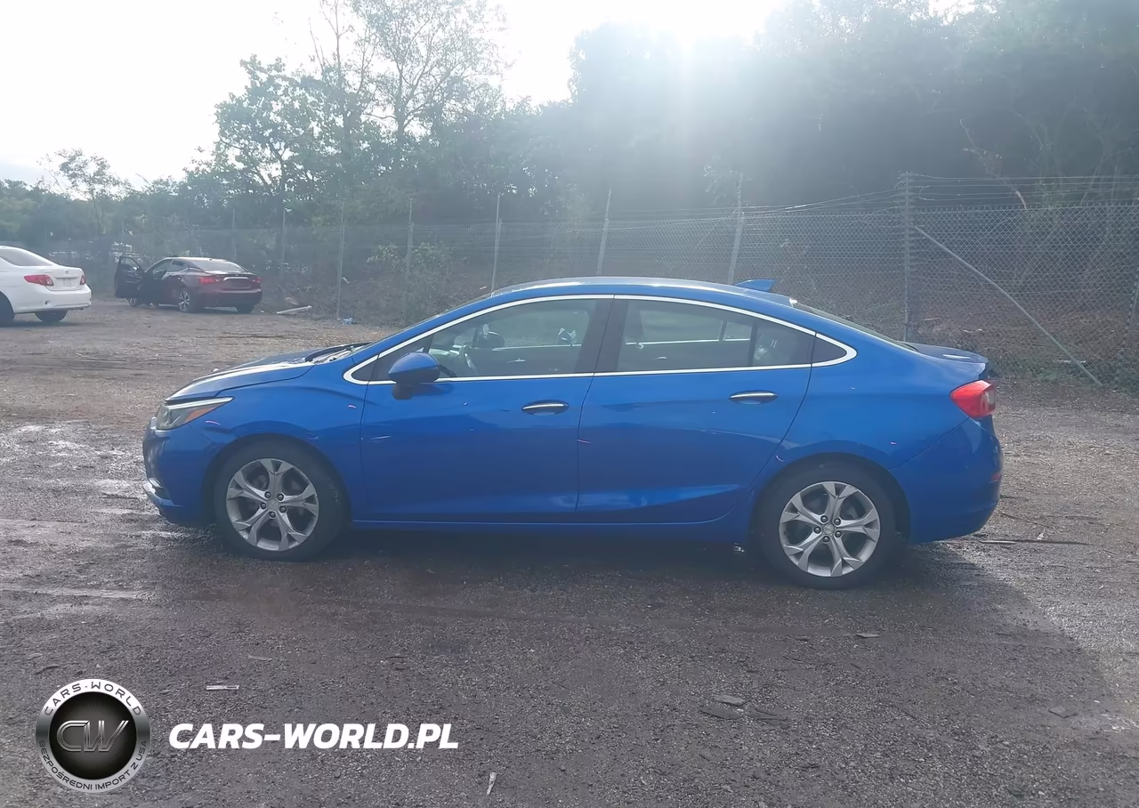 2017 Chevrolet Cruze Premier Auto VIN:1G1BF5SM5H7141159 - 14