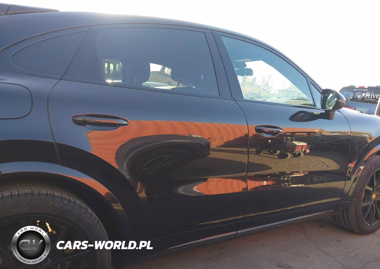 2020 Porsche Cayenne Coupe VIN:WP1BA2AY7LDA47267 - 13