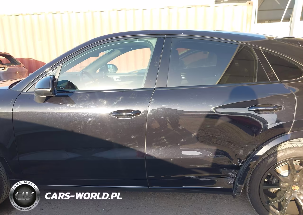2020 Porsche Cayenne Coupe VIN:WP1BA2AY7LDA47267 - 14