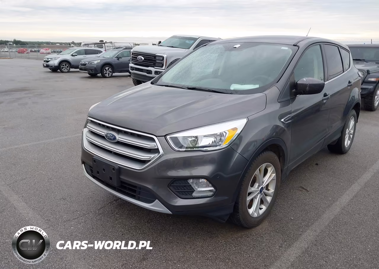 2017 Ford Escape Se VIN:1FMCU0GD6HUD52042 - 6