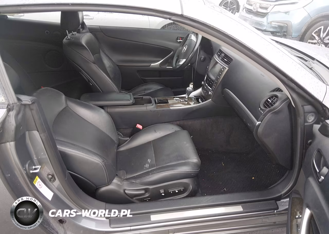 2015 Lexus Is 250C VIN:JTHFF2C23F2532923 - 5