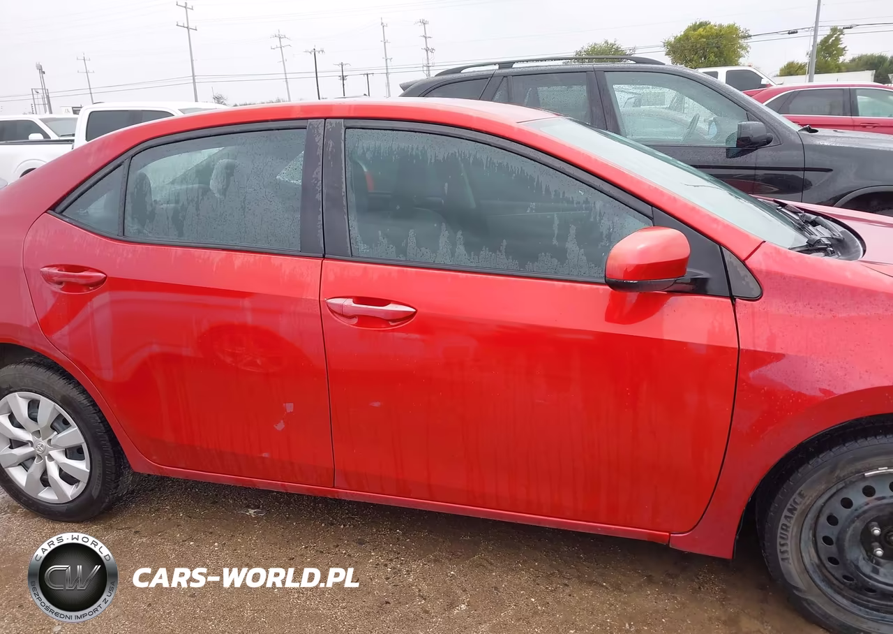 2016 Toyota Corolla Le VIN:5YFBURHE9GP411897 - 13