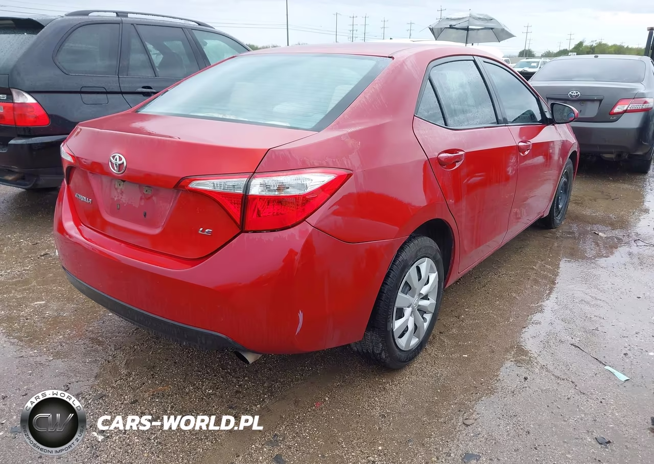 2016 Toyota Corolla Le VIN:5YFBURHE9GP411897 - 4