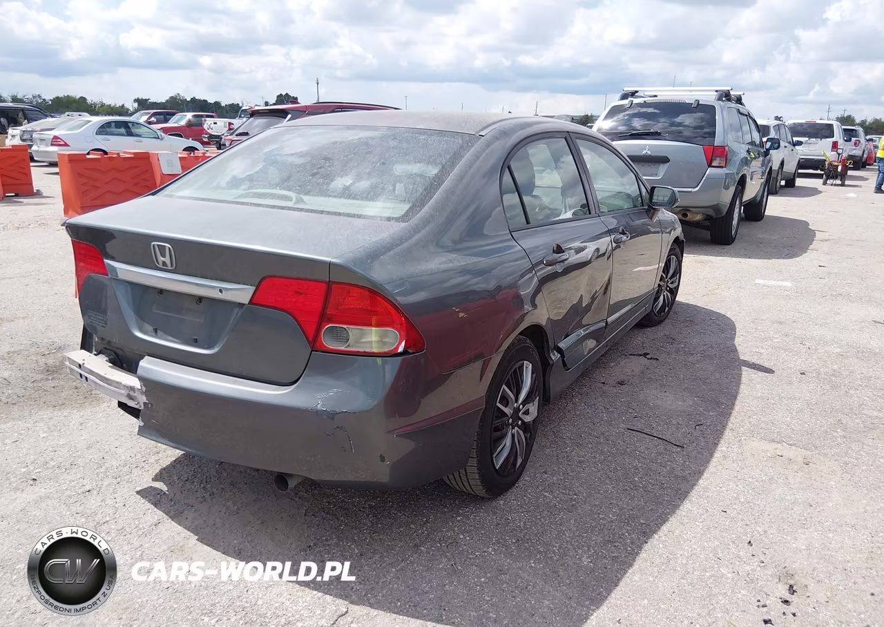 2009 Honda Civic Lx VIN:2HGFA16519H327632 - 4