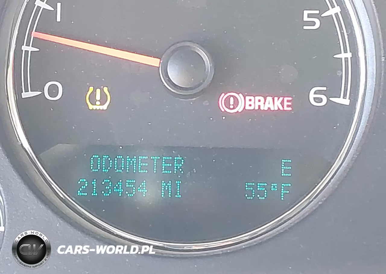 2011 Chevrolet Suburban Ltz VIN:1GNSKKE39BR261456 - 16