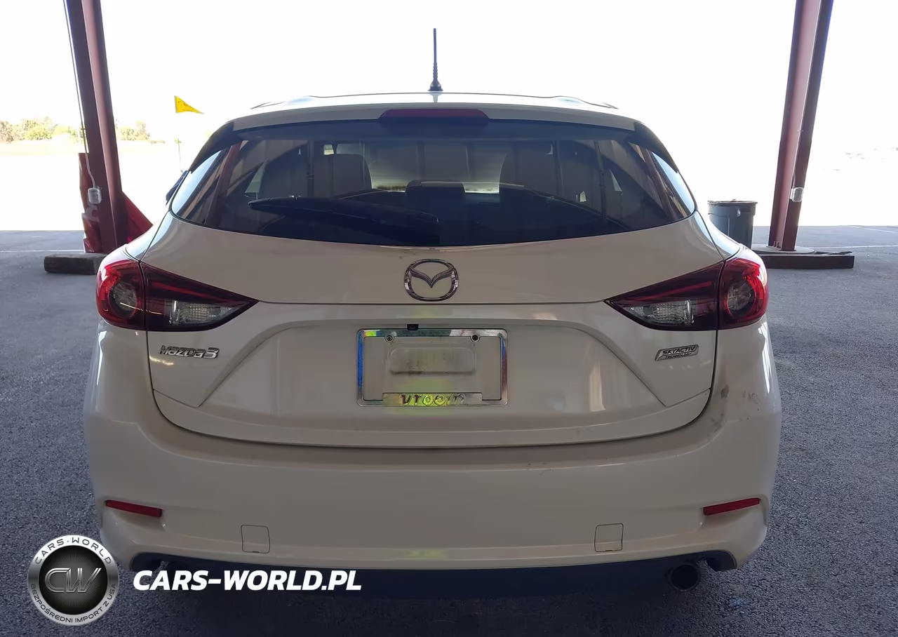 2017 Mazda Mazda3 Touring 2.5 VIN:3MZBN1L36HM132692 - 16