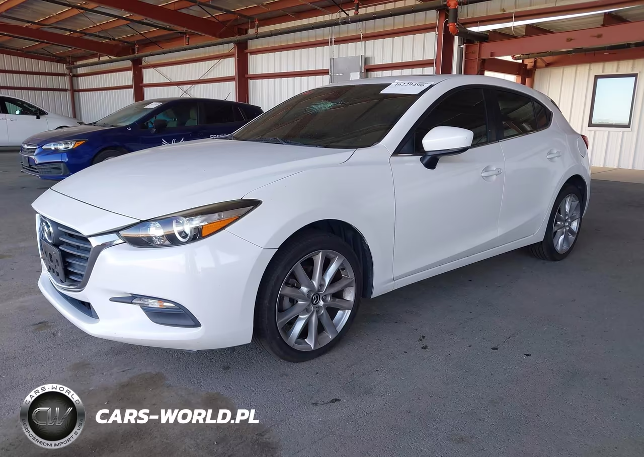 2017 Mazda Mazda3 Touring 2.5 VIN:3MZBN1L36HM132692 - 2