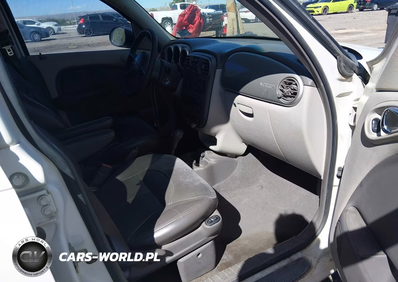 2002 Chrysler Pt Cruiser Limited VIN:3C8FY68BX2T273589 - 5