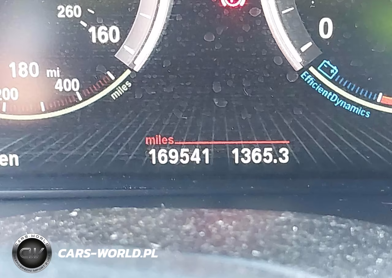 2018 BMW X5 xDrive35I VIN:5UXKR0C52JL070362 - 15