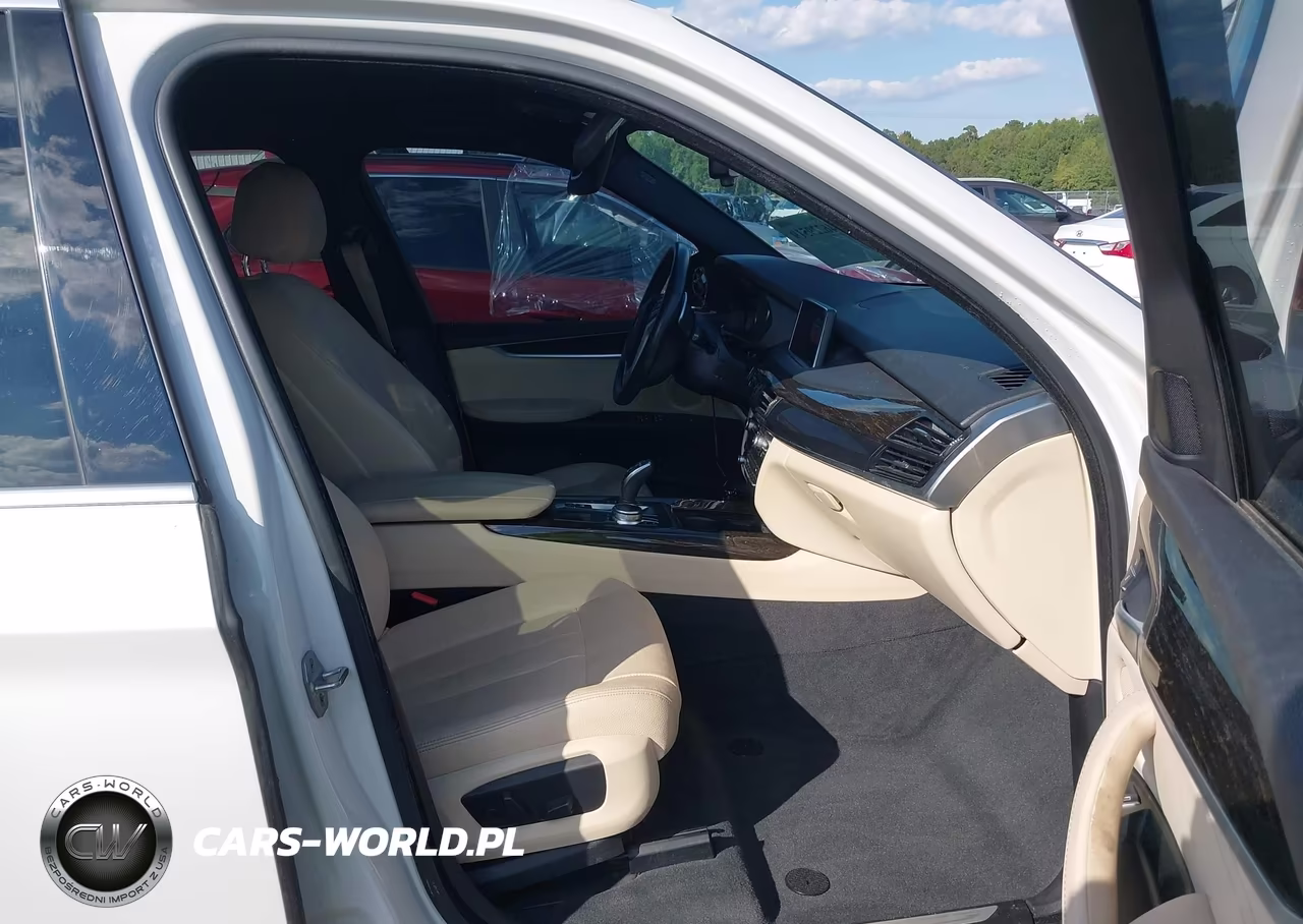 2018 BMW X5 xDrive35I VIN:5UXKR0C52JL070362 - 5