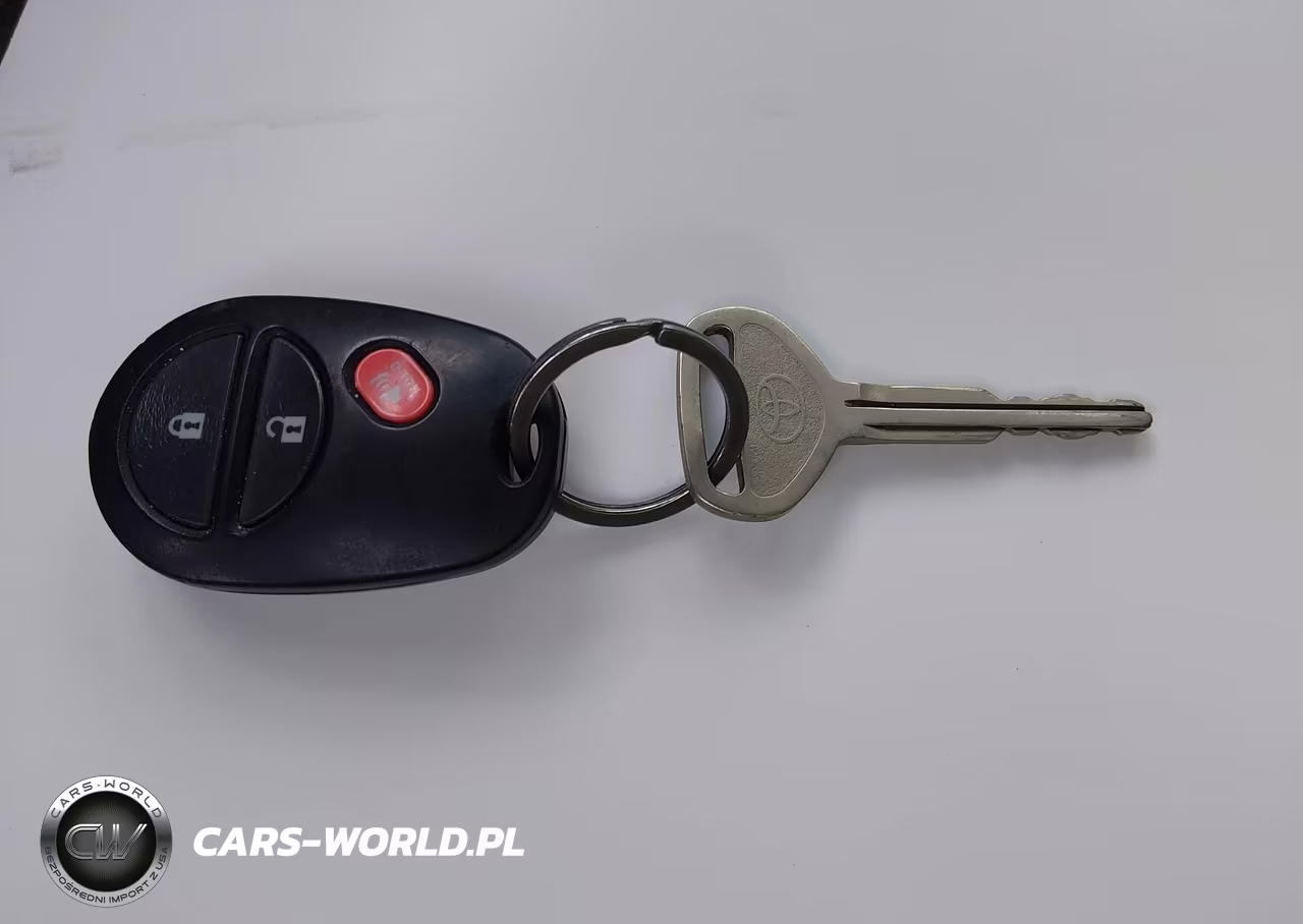 2011 Toyota Sienna Base V6 VIN:5TDZK3DC4BS144674 - 11