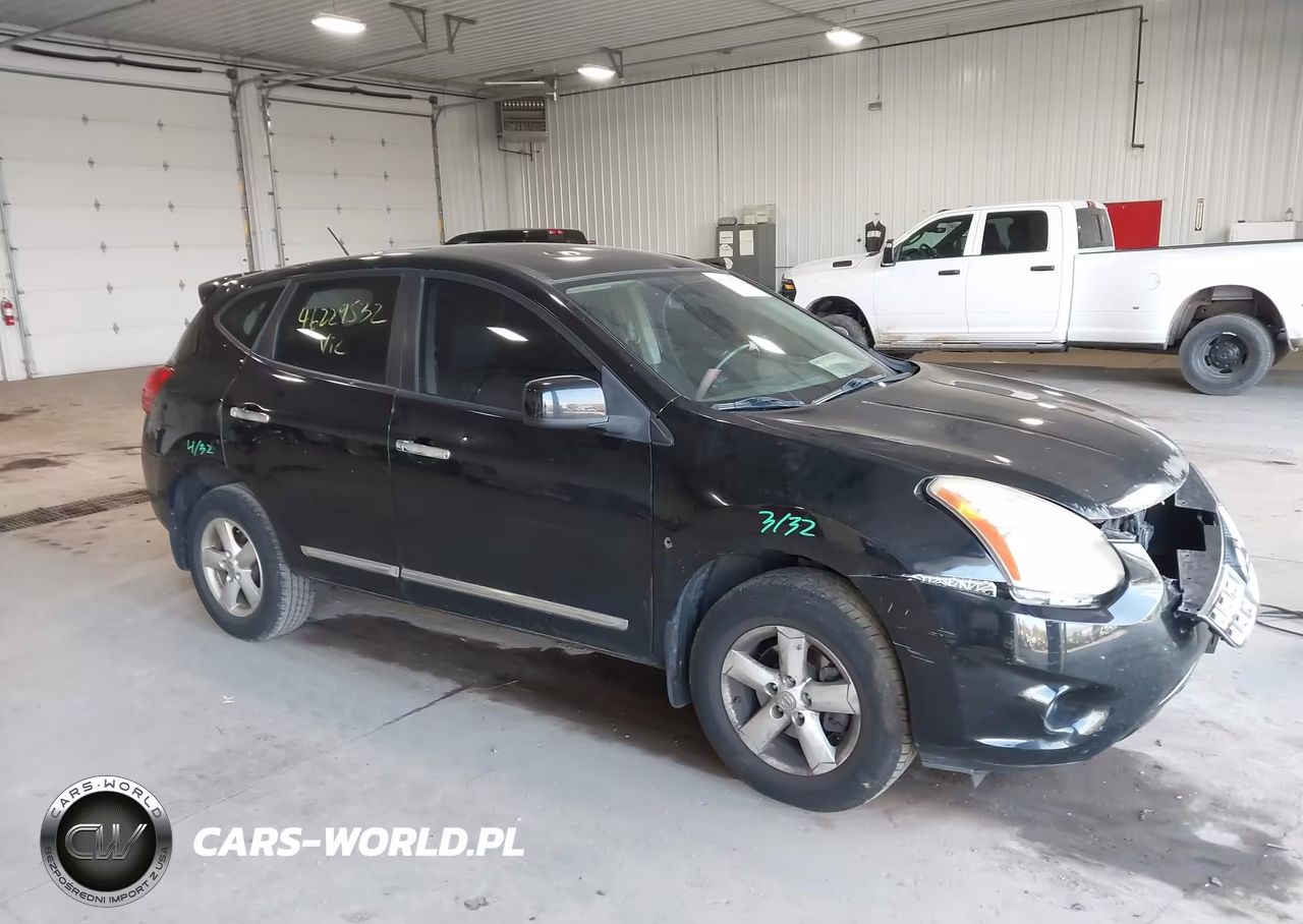 2013 Nissan Rogue S