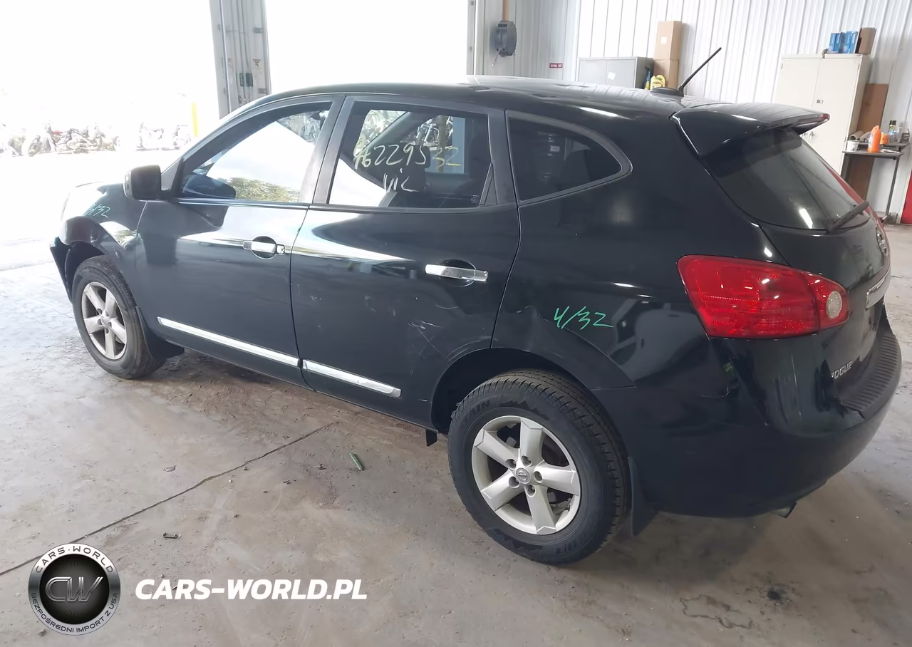 2013 Nissan Rogue S VIN:JN8AS5MT4DW037365 - 3