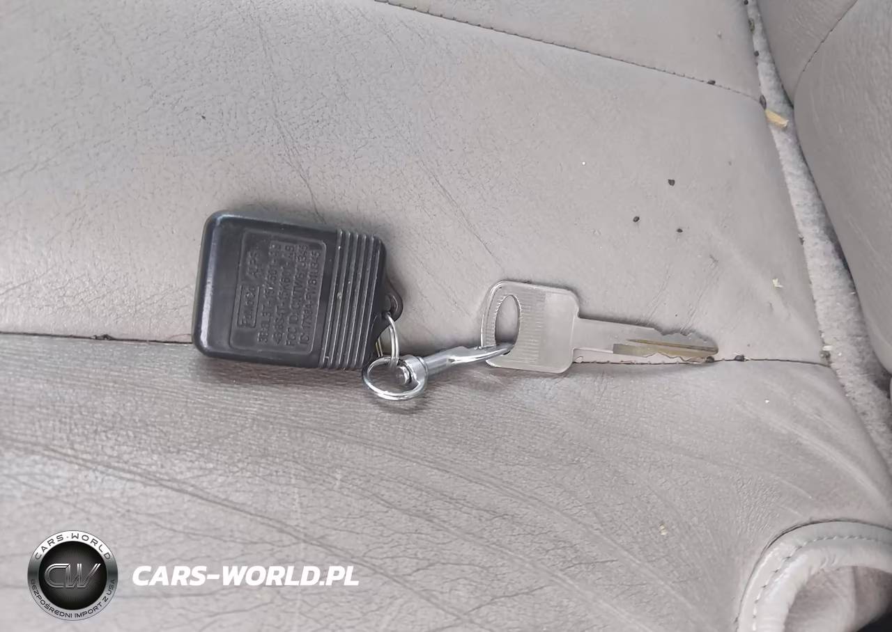 2009 Mercury Grand Marquis Ls (Fleet Only) VIN:2MEHM75V19X627954 - 11