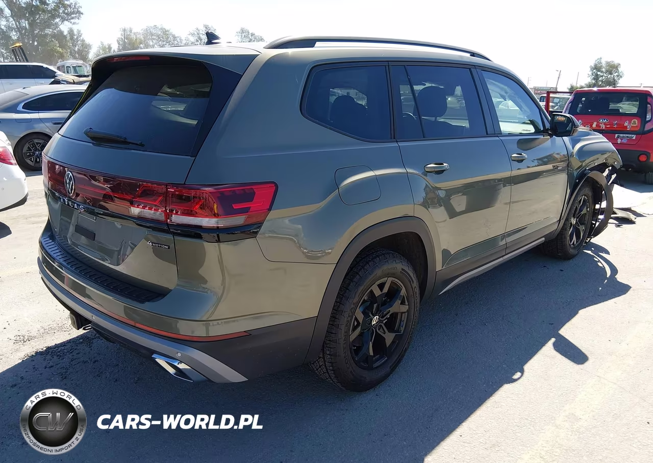 2025 Volkswagen Atlas 2.0T Peak Edition VIN:1V2CR2CA2SC500616 - 4