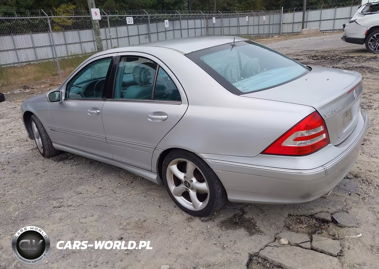 2006 Mercedes-Benz C 230 Sport VIN:WDBRF52HX6E021826 - 3