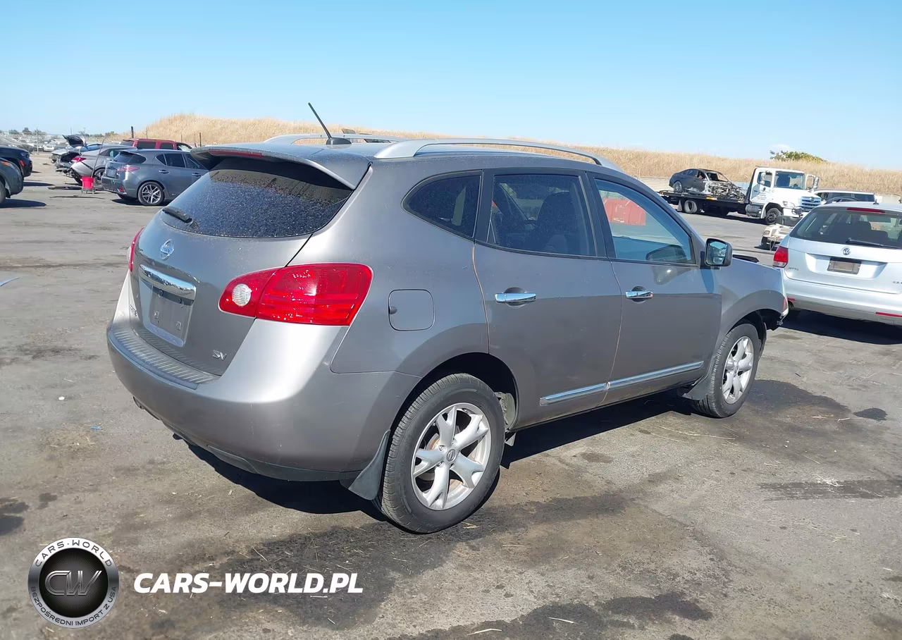 2011 Nissan Rogue Sv VIN:JN8AS5MT8BW563186 - 4