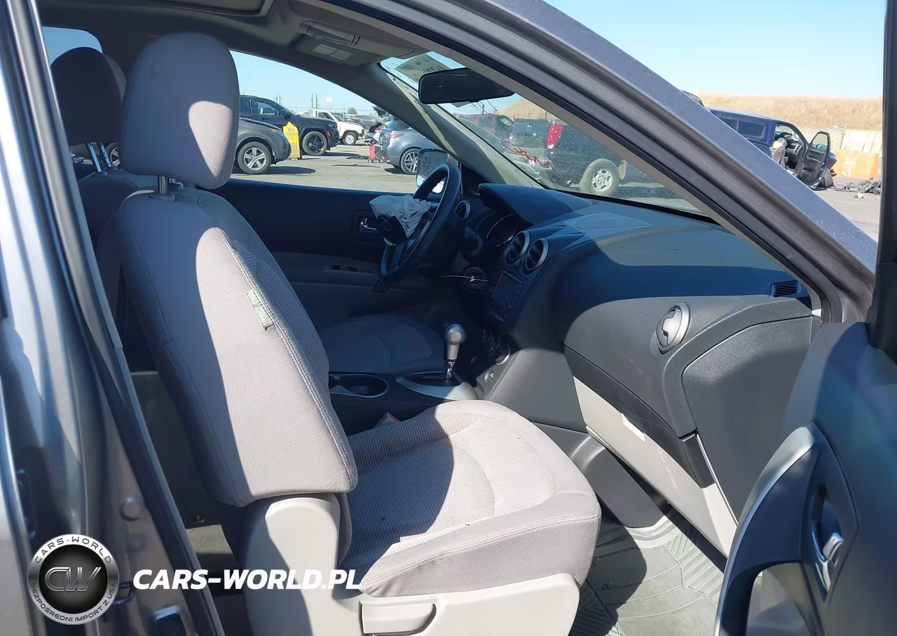 2011 Nissan Rogue Sv VIN:JN8AS5MT8BW563186 - 5