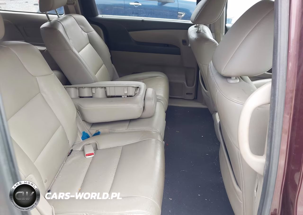 2015 Honda Odyssey Ex-L VIN:5FNRL5H68FB009463 - 8