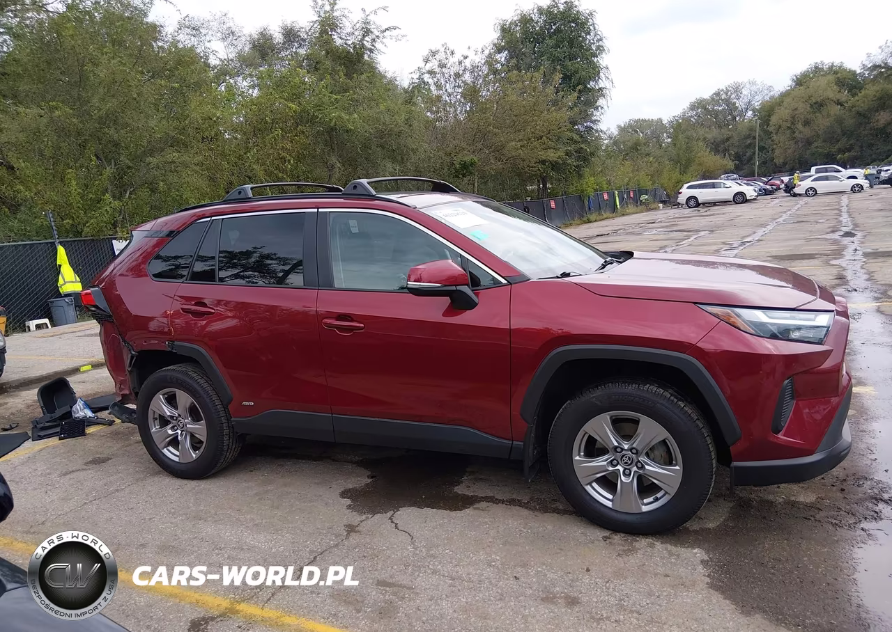 2022 Toyota Rav4 Hybrid Xle VIN:2T3RWRFV1NW140932 - 14