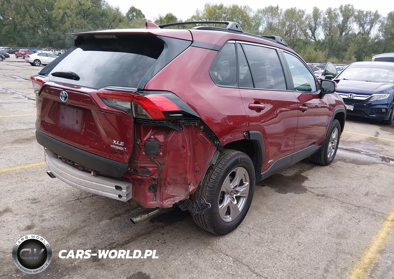2022 Toyota Rav4 Hybrid Xle VIN:2T3RWRFV1NW140932 - 4