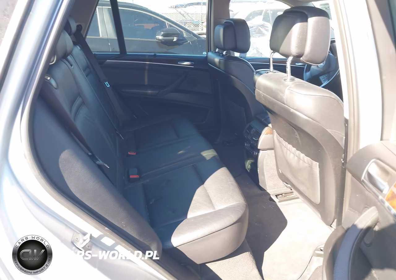 2013 BMW X5 xDrive35D VIN:5UXZW0C57D0B96068 - 8