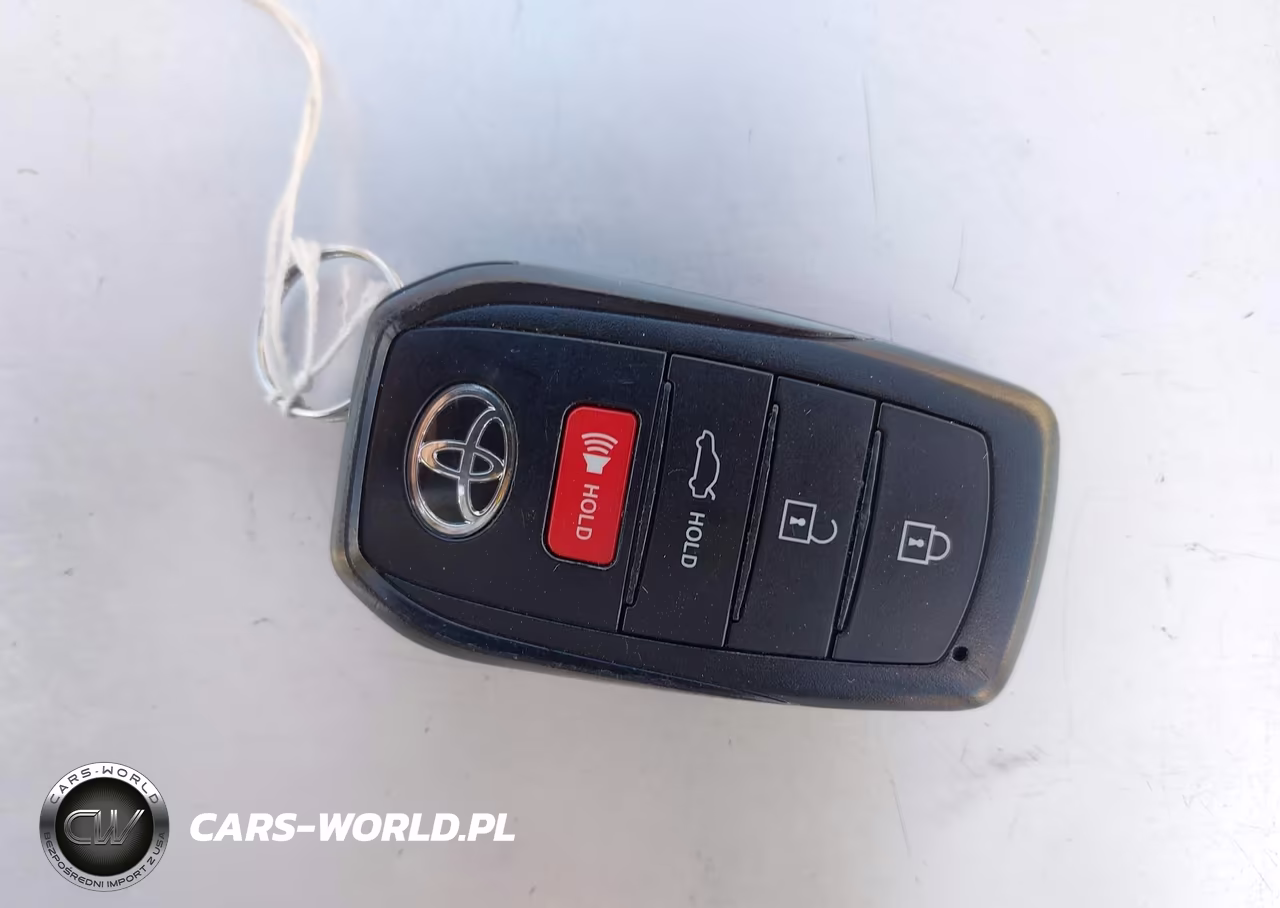 2026 Toyota Camry Le VIN:4T1DAACK8TU269891 - 11