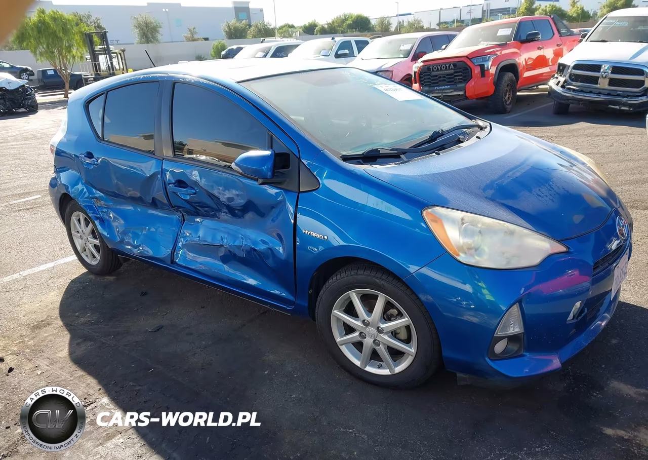 2013 Toyota Prius C Four