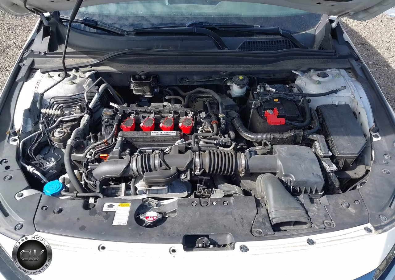 2018 Honda Accord Sport VIN:1HGCV1F39JA260688 - 10