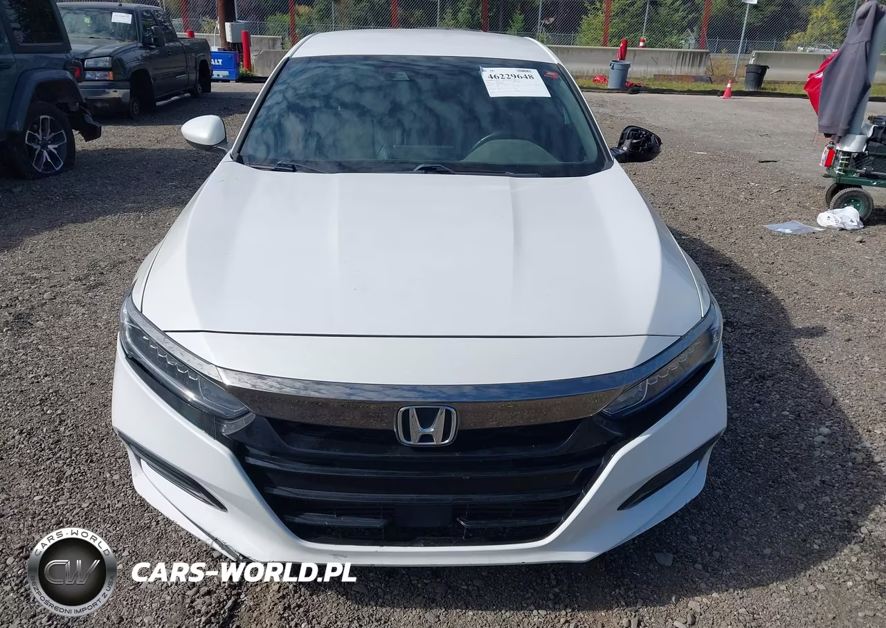 2018 Honda Accord Sport VIN:1HGCV1F39JA260688 - 11