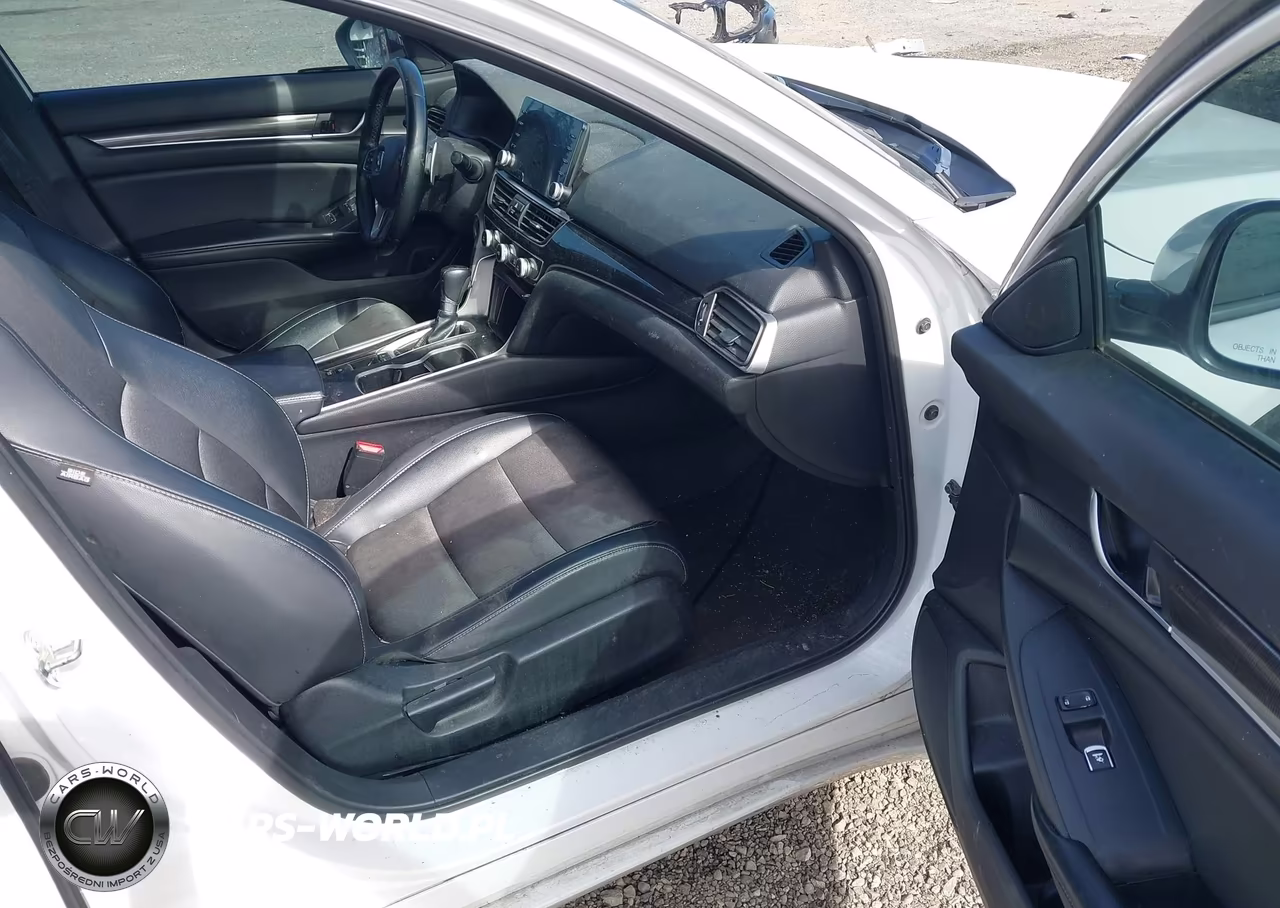 2018 Honda Accord Sport VIN:1HGCV1F39JA260688 - 5