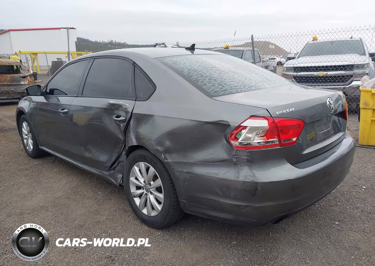2014 Volkswagen Passat 1.8T Wolfsburg Edition VIN:1VWAT7A37EC114979 - 3