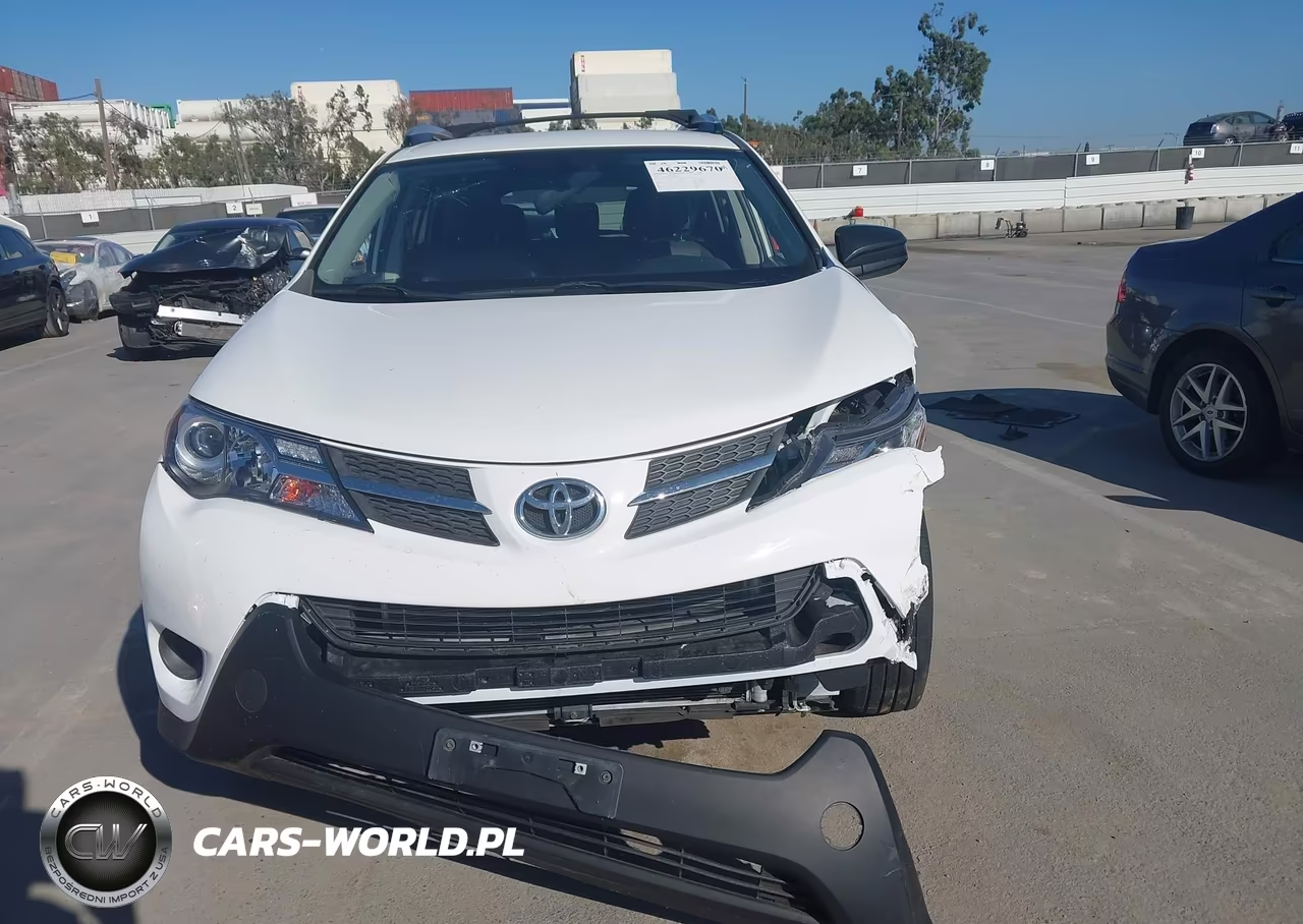 2015 Toyota Rav4 Le VIN:JTMZFREVXFJ058201 - 12